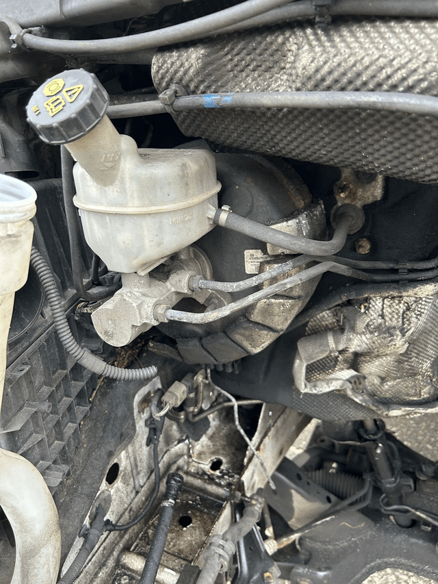(USED) Ford Transit MK8 2.2 Diesel RWD (2013-2017) - Brake Servo & Master Cylinder